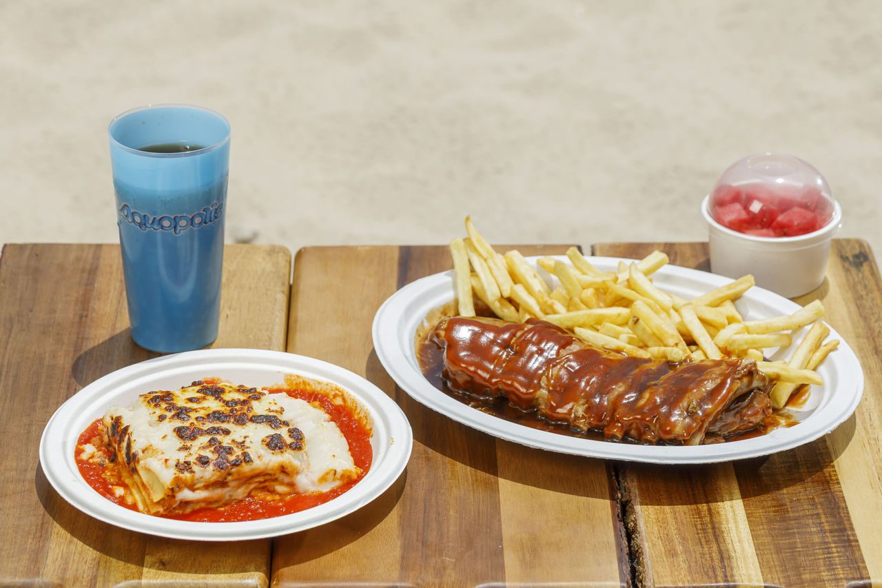 Comida Aquopolis Villanueva